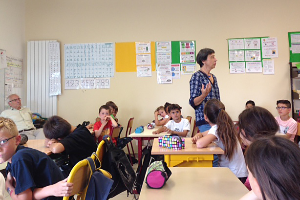 Solstice d’été : première rencontre avec les élèves de l’école de Sanilhac-Sagriès
