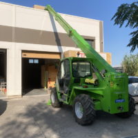 Théziers : chargement des panneaux