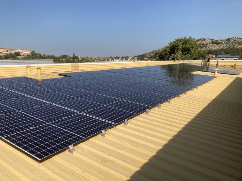 Théziers : 67kWc sur les ateliers-relais de la CCPG